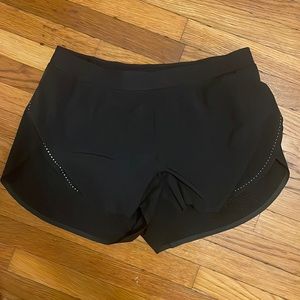 Find your pace high rise 3” short